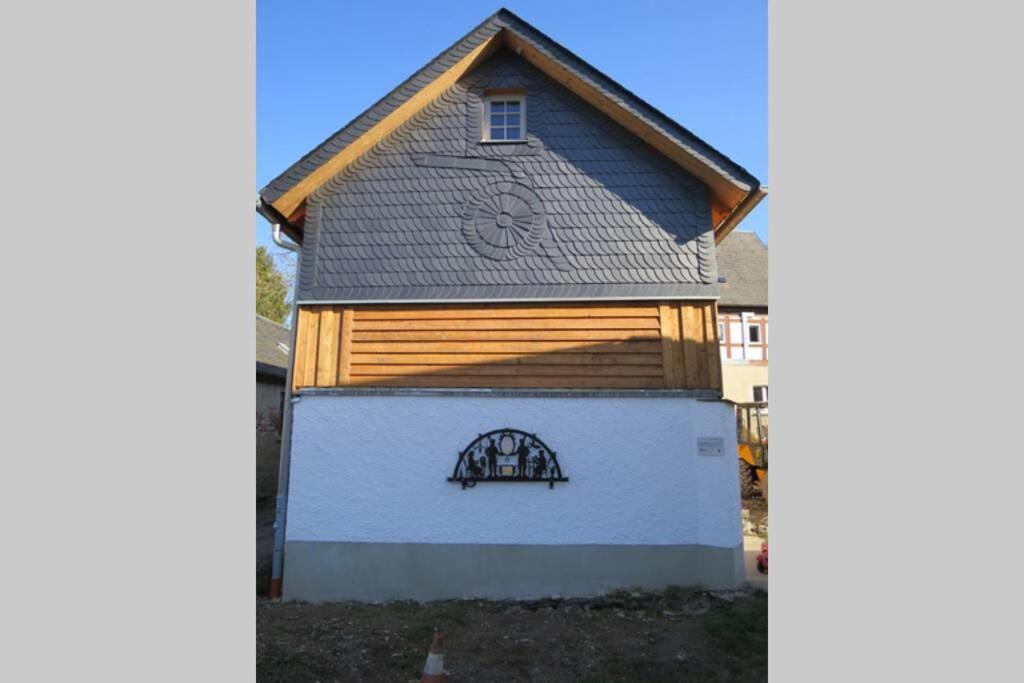 Mothsgut - Moderne Ferienwohnung Auf Dem Bauernhof Im Erzgebirge Oelsnitz  Eksteriør bilde